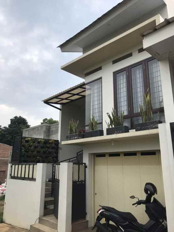 rumah cantik cipageran cimahi utara