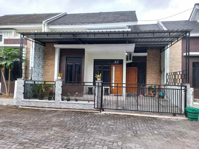 rumah cantik minimalis dengan harga murah di bantul