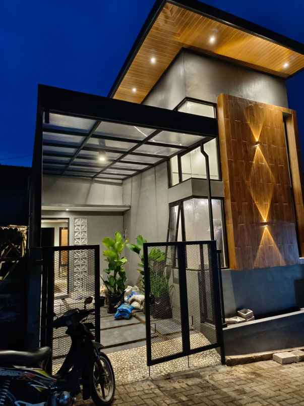 rumah cantik minimalis dijual cepat