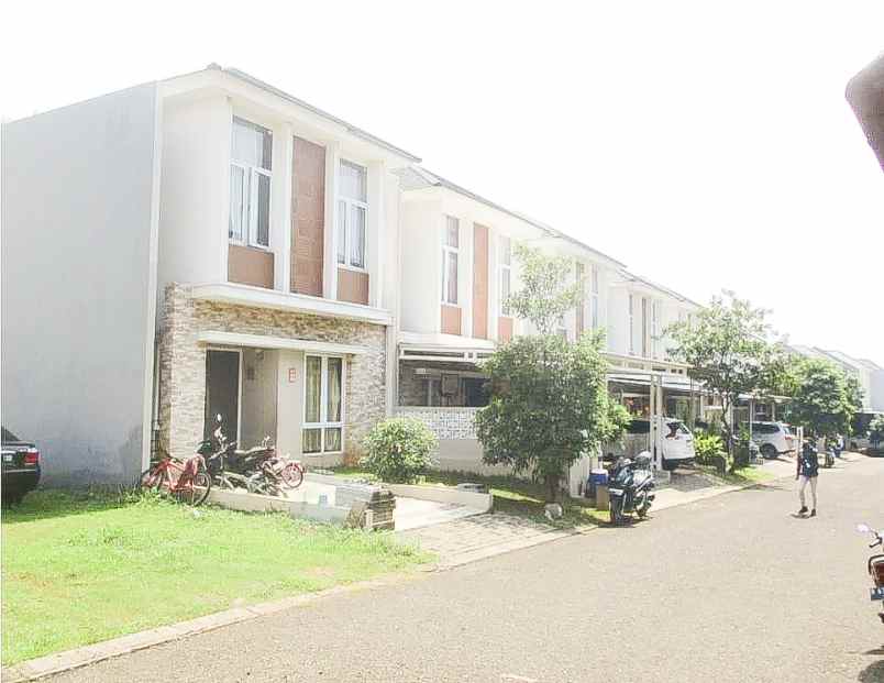 rumah cantik perum kota wisata ciangsana kab bogor