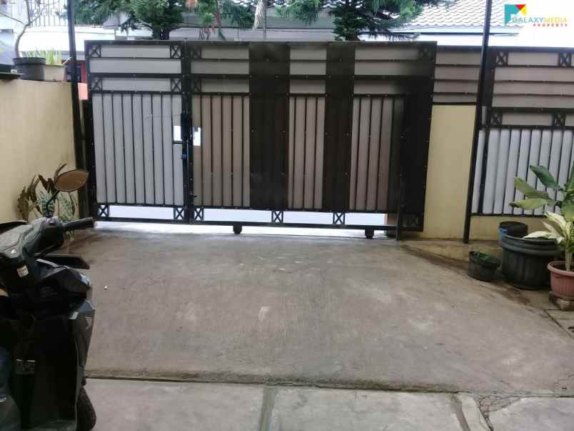 rumah ciputat tangerang banten