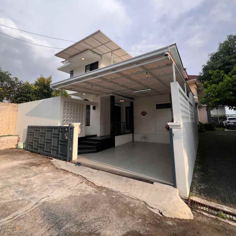 rumah ciwaruga parongpong bandung