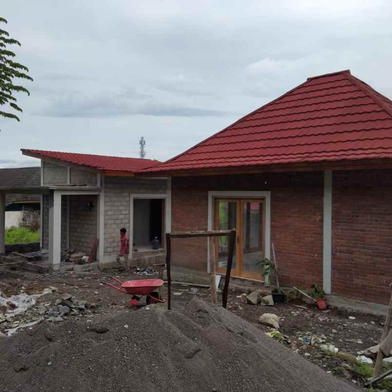 rumah desain etnik cantik dekat pasar prambanan jogja