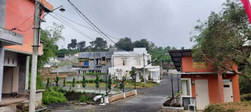 rumah dijual dekat pondok ar rohmah dau royal orchid