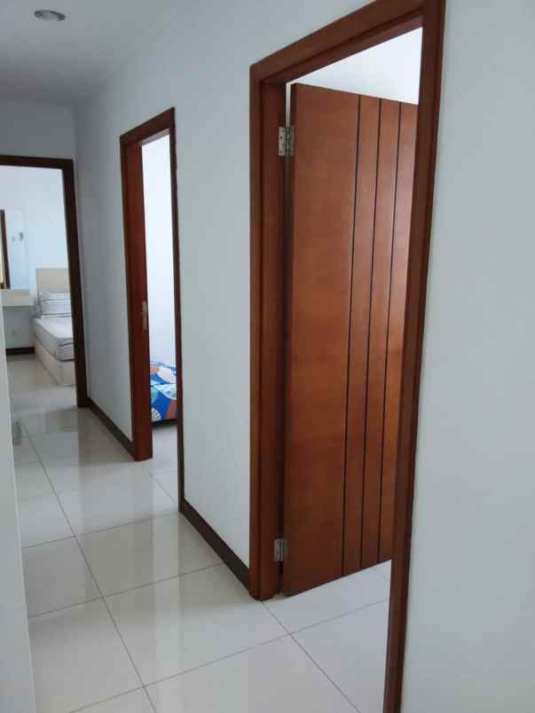 rumah dijual nirwana eksekutif rungkut surabaya timur