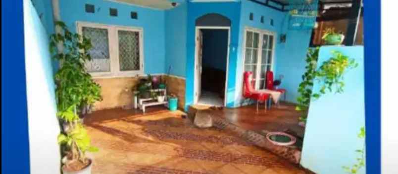 rumah dijual strategis 2 lantai di graha bintaro