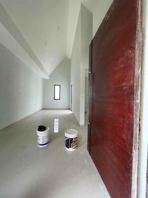 rumah eksklusif modern mewah