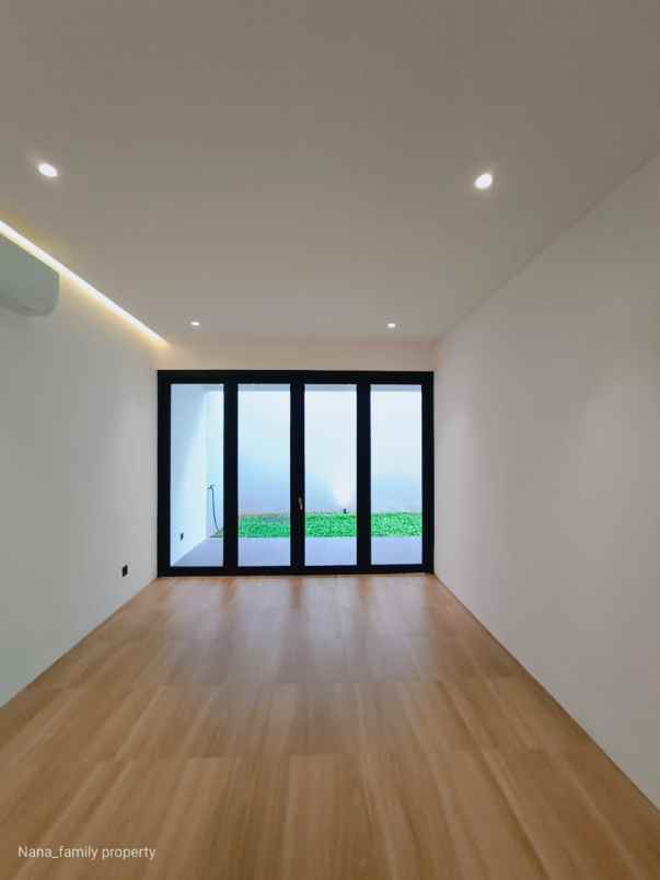 rumah elegant modern di joglo