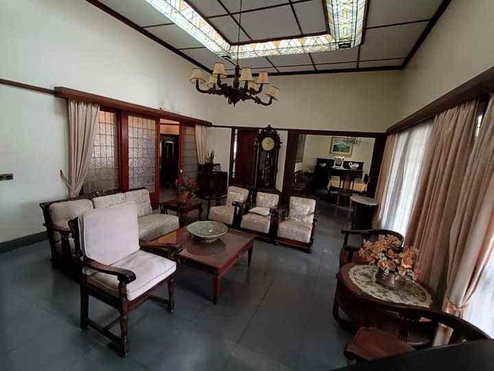 rumah heritage cihapit dekat riau dago bandung