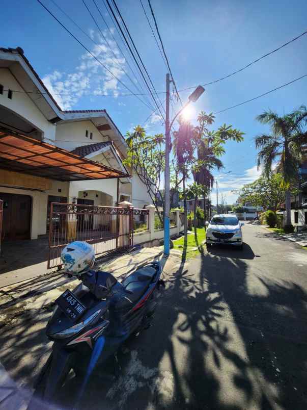 rumah hitung tanah dalam komplek di pulomas kayu putih