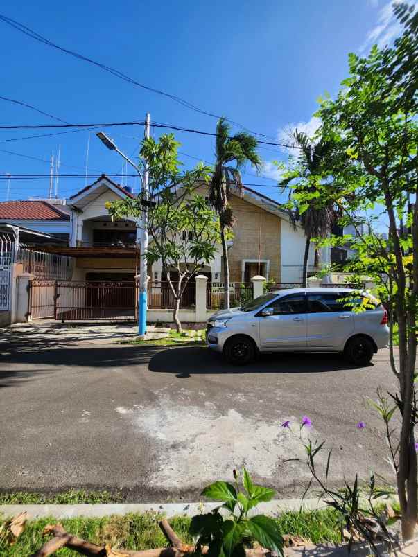 rumah hitung tanah dalam komplek di pulomas kayu putih