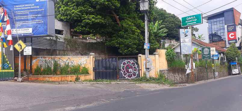 rumah hitung tanah main road dago bandung