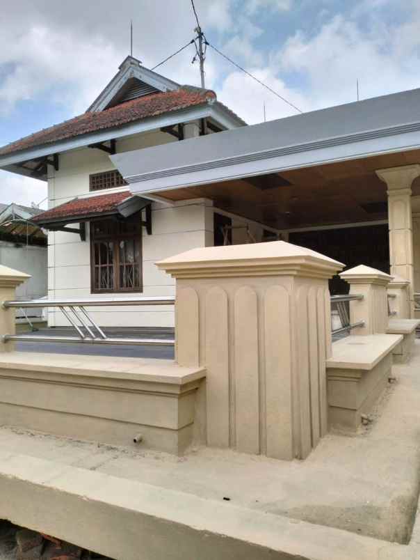 rumah jalan dr cipto malang dekat kampus unbra