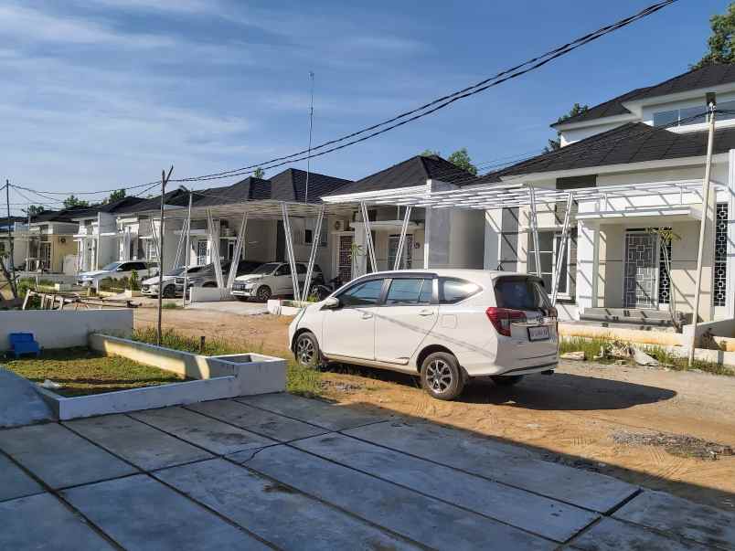 rumah jalan padat karya paris 3