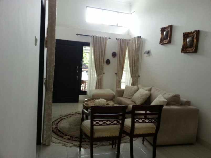 rumah jl bogor nirwana residence