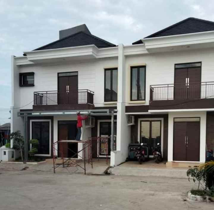 rumah jl raya kaliabang tengah