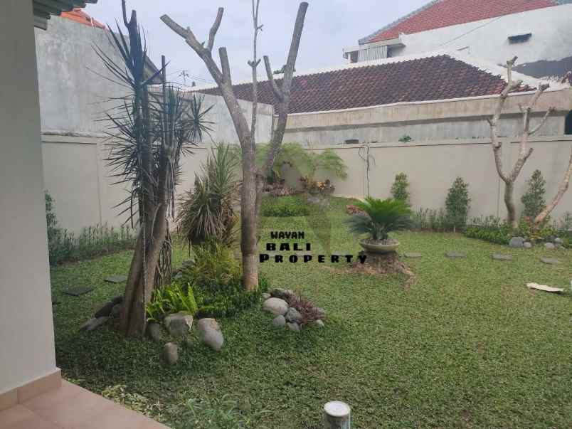 rumah jl tukad balian