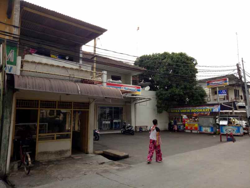 rumah jl walang baru tugu utara