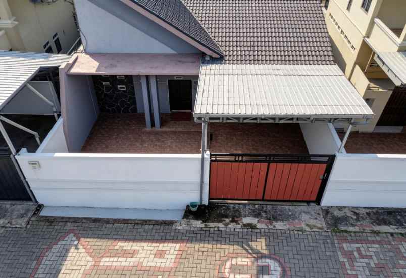 rumah jl zebra pedurungan semarang