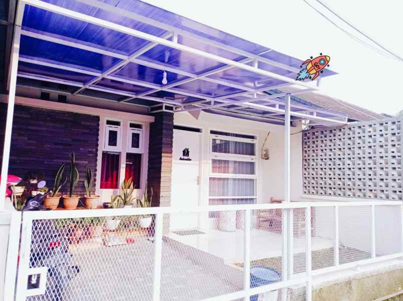 rumah jln nanjung km 4 lagadar