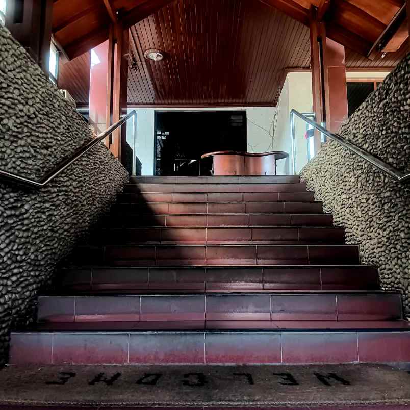 rumah kantor daerah strategis patal senayan gbk