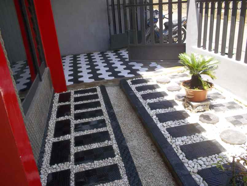 rumah luas siap huni lokasi dekat bns