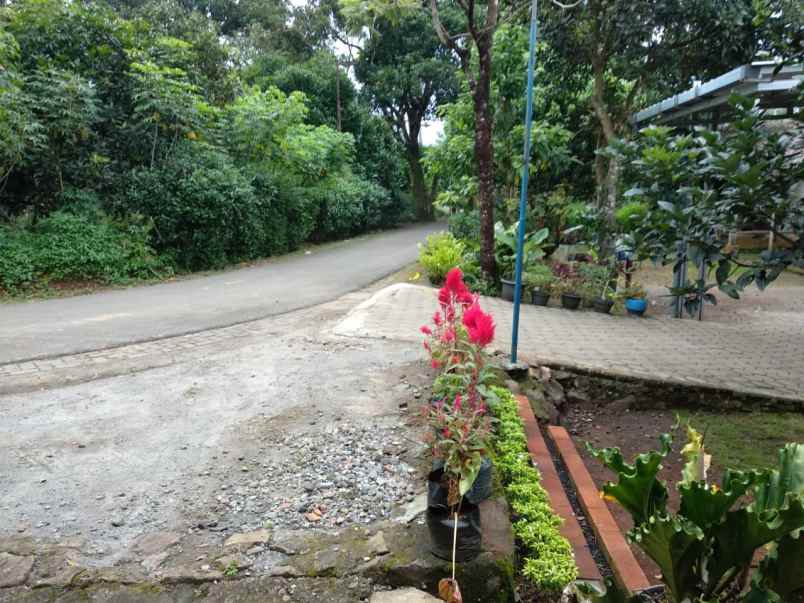 rumah mewah 2 lantai siap huni dekat pasar gunung pati