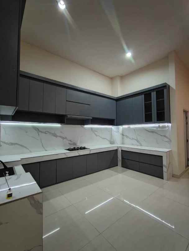 rumah mewah danau sentarum