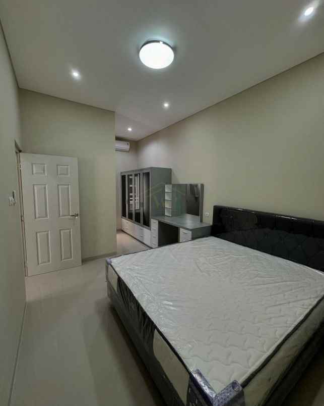 rumah mewah strategis di ngaglik full furnished modern