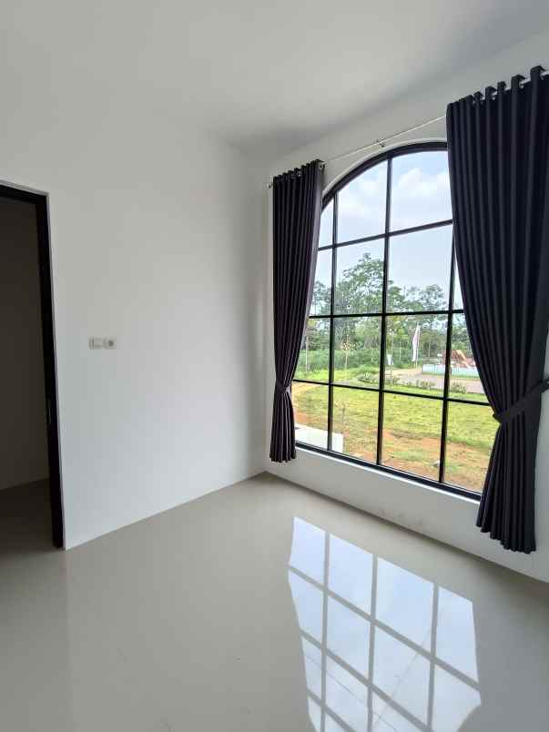 rumah modern 2 lantai timur tol sawojajar malang