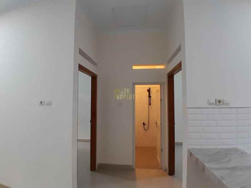 rumah modern cantik harga murah dekat kampus uii