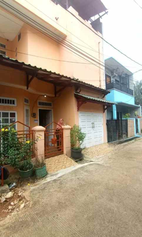 rumah murah 2 lantai bebas banjir galaxy bekasi