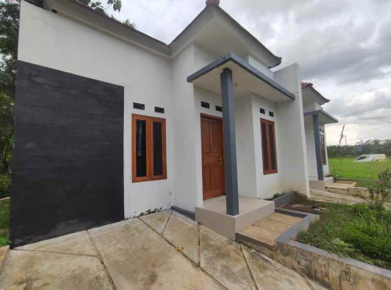 rumah murah gaya minimalis di secang magelang