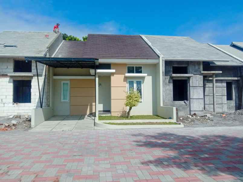 rumah murah siap huni depan kantor kecamatan kebonarum