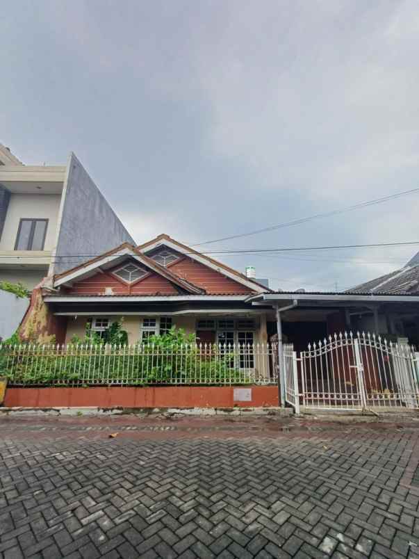 rumah nirwana executive hitung tanah strategis