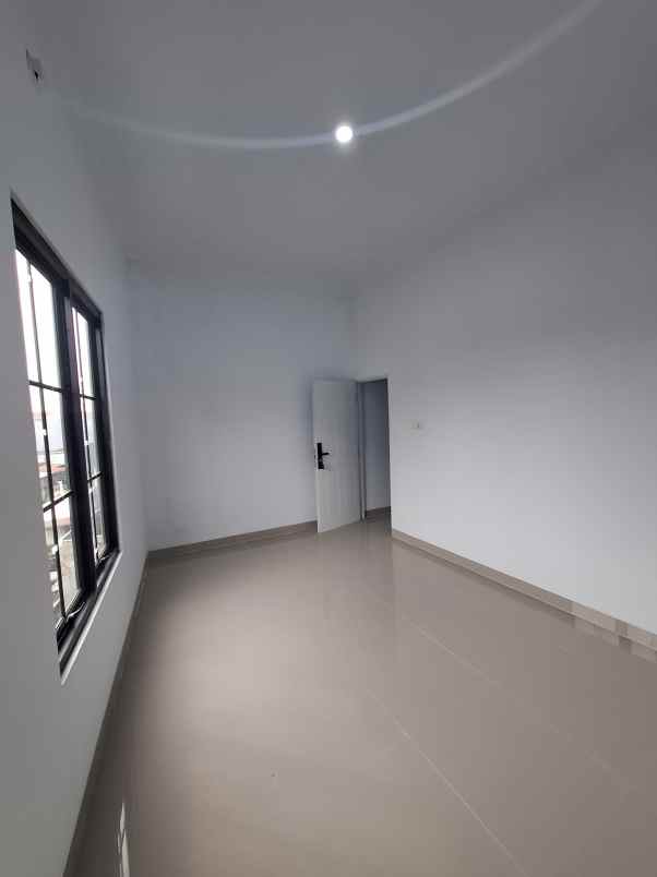 rumah non cluster siap huni di jatiwaringin