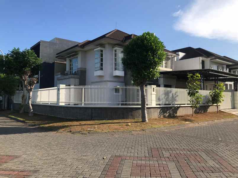 rumah puri galaxy bamboo lakes surabaya timur lt 436m2