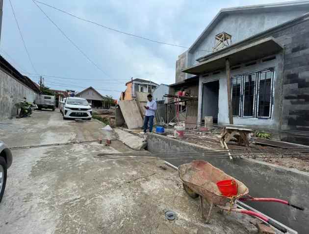 rumah pusat kota palembang jalan m isa lapangan golf