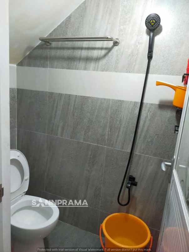 rumah rangkapan jaya