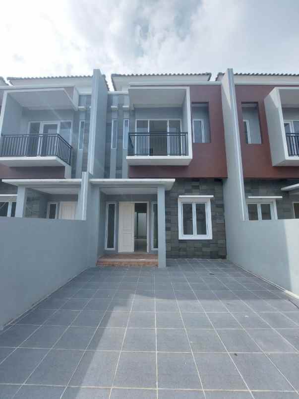 rumah ready stok sisa 4 unit lagi all in biaya kpr