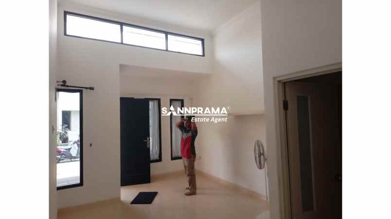 rumah second murah siap huni dalam komplek dijaktim