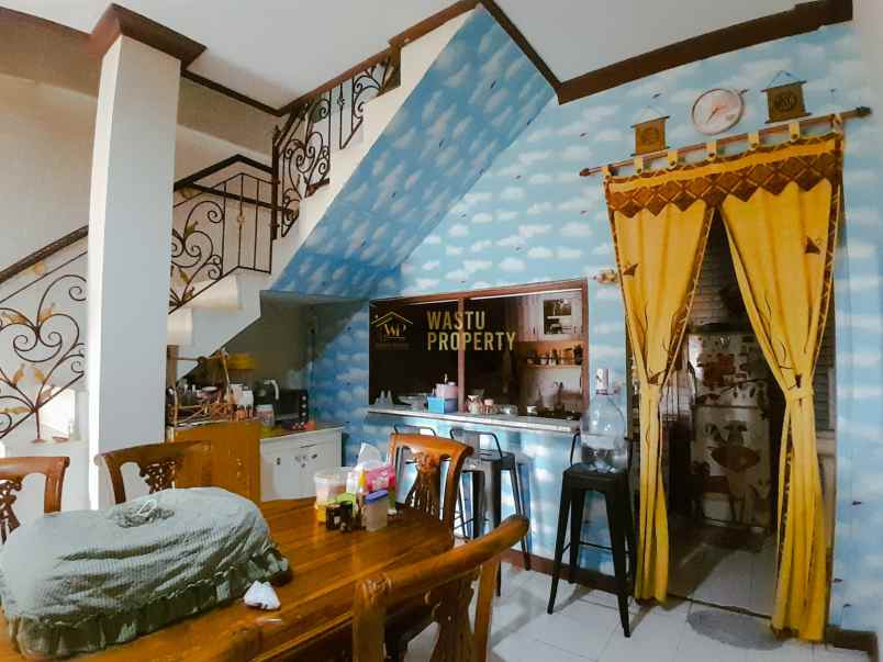 rumah second terawat hanya 2 menit dari ringroad utara