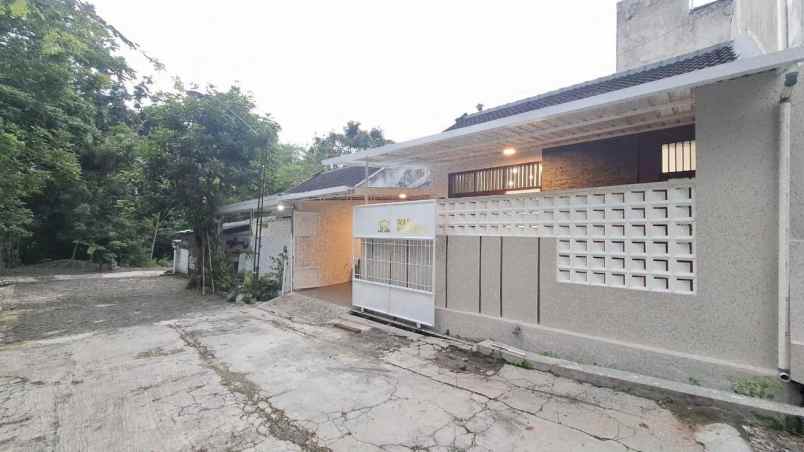 rumah siap huni dalam perumahan di dekat condong catur