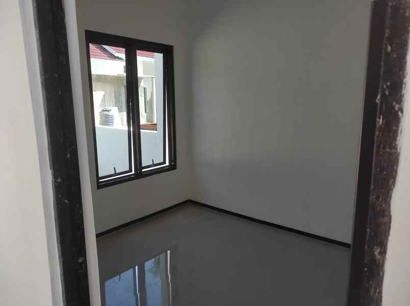 rumah siap huni dekat mercu buana rs mitra sehat