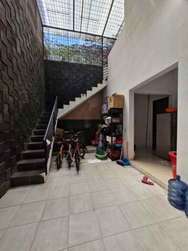 rumah siap huni di citra garden jakarta barat