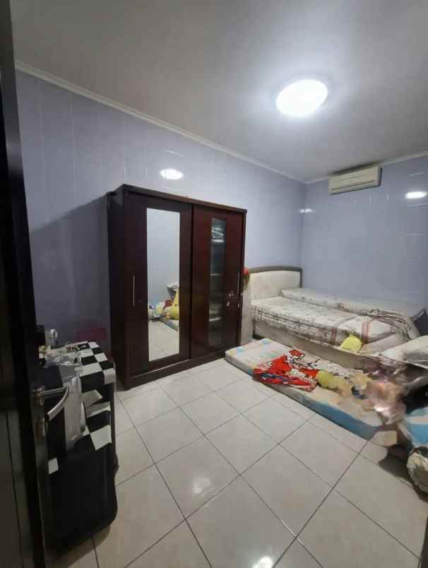 rumah siap huni di cluster aralia harapan indah bekasi