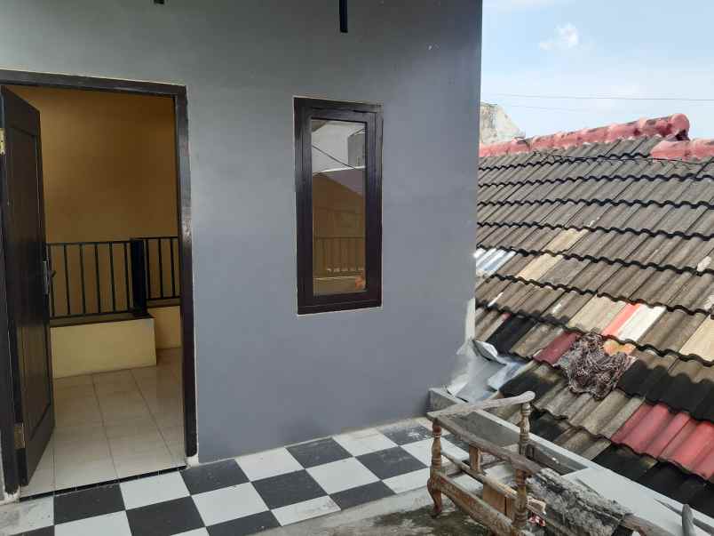 rumah siap huni di perumahan puri bunga nirwana jember