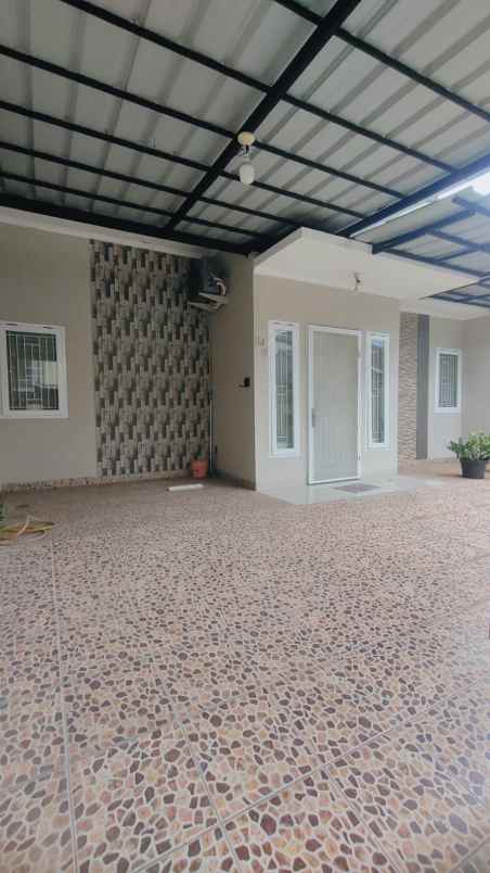 rumah siap huni kondisi rapih terawat di griyaloka bsd