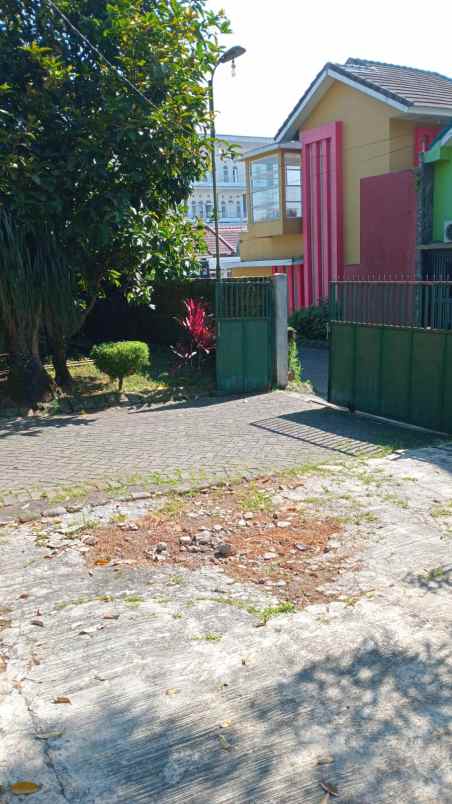 rumah strategis tengah kota wisata batu