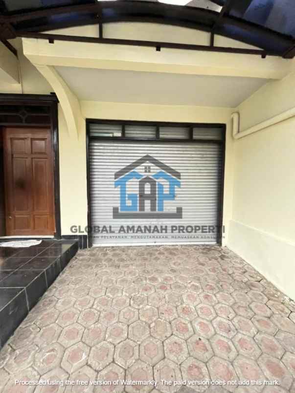 rumah terawat cihanjuang cibabat lt luas jarang ada